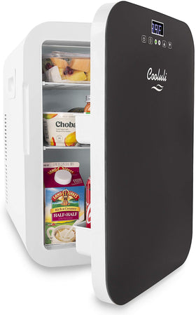 Cooluli 20L mini fridge interior with shelves for flexibility