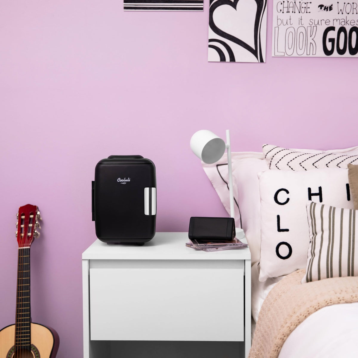 Cooluli Classic 4L skincare storage for beauty products.