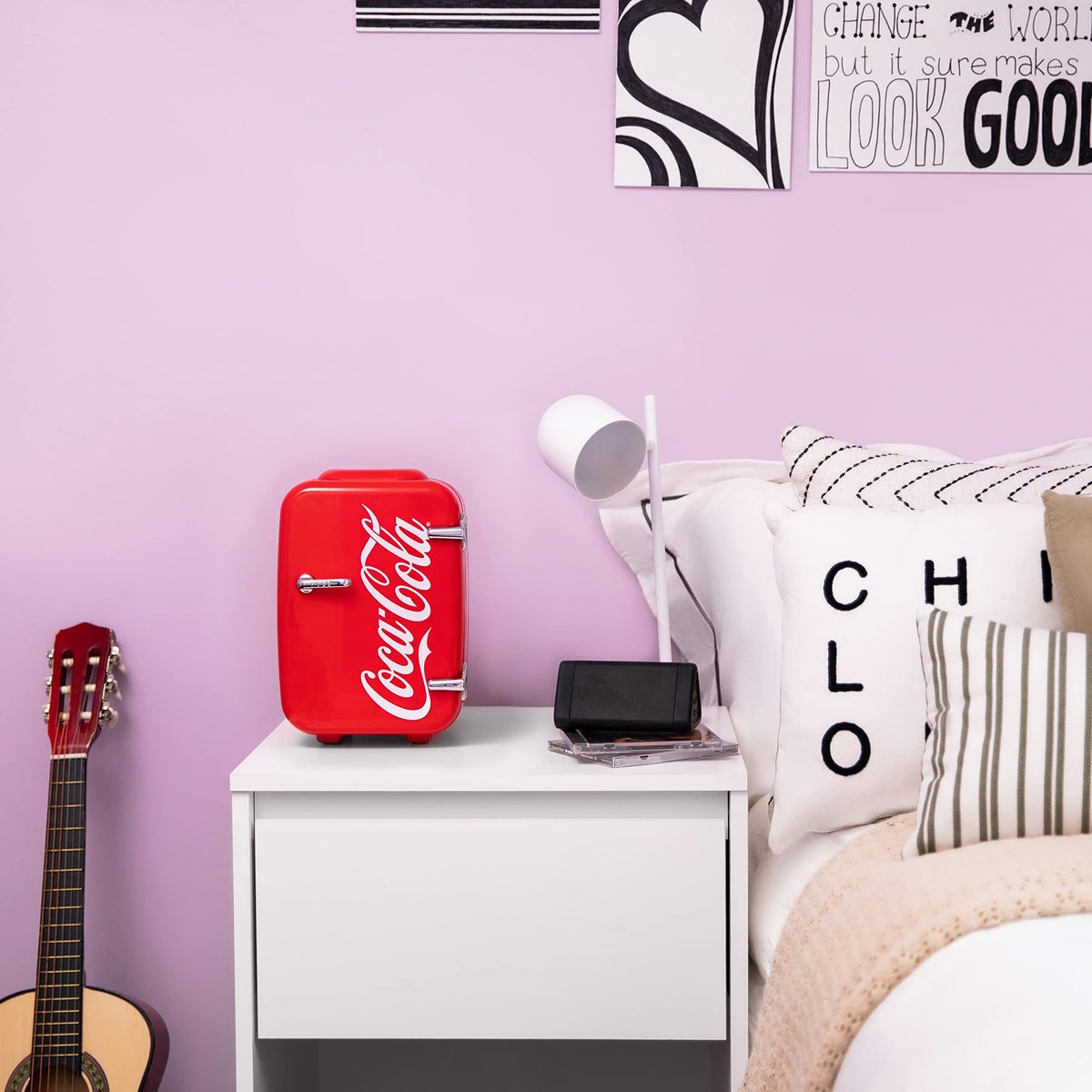 Cooluli Retro Coca-Cola Mini Fridge USB port and power options for flexible use.