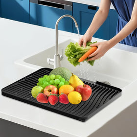 COPLIB easy-clean silicone mat stays flexible and resists deformation