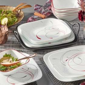 Corelle Vitrelle Splendor table setup showing a coordinated dining collection.
