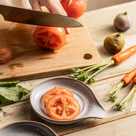 Cormomu large spoon rest fits spoons, spatulas, ladles neatly.