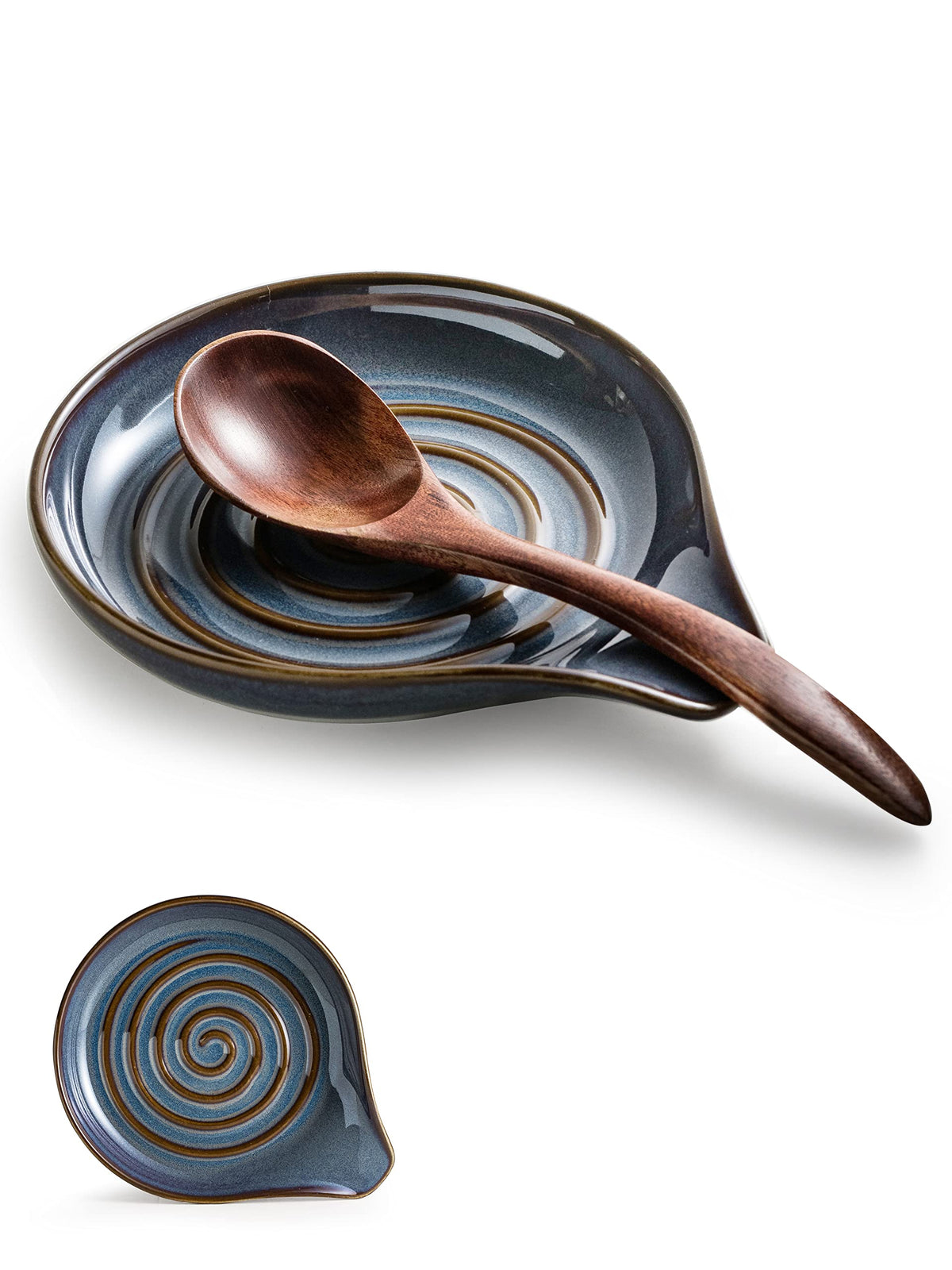 Cormomu spoon holder on stove top with a stable base for mess-free counters