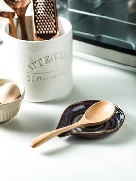 Cormomu glaze is dishwasher-safe for quick cleaning.