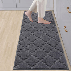 COSY HOMEER soft kitchen floor mat at the front sink for absorbent protection.