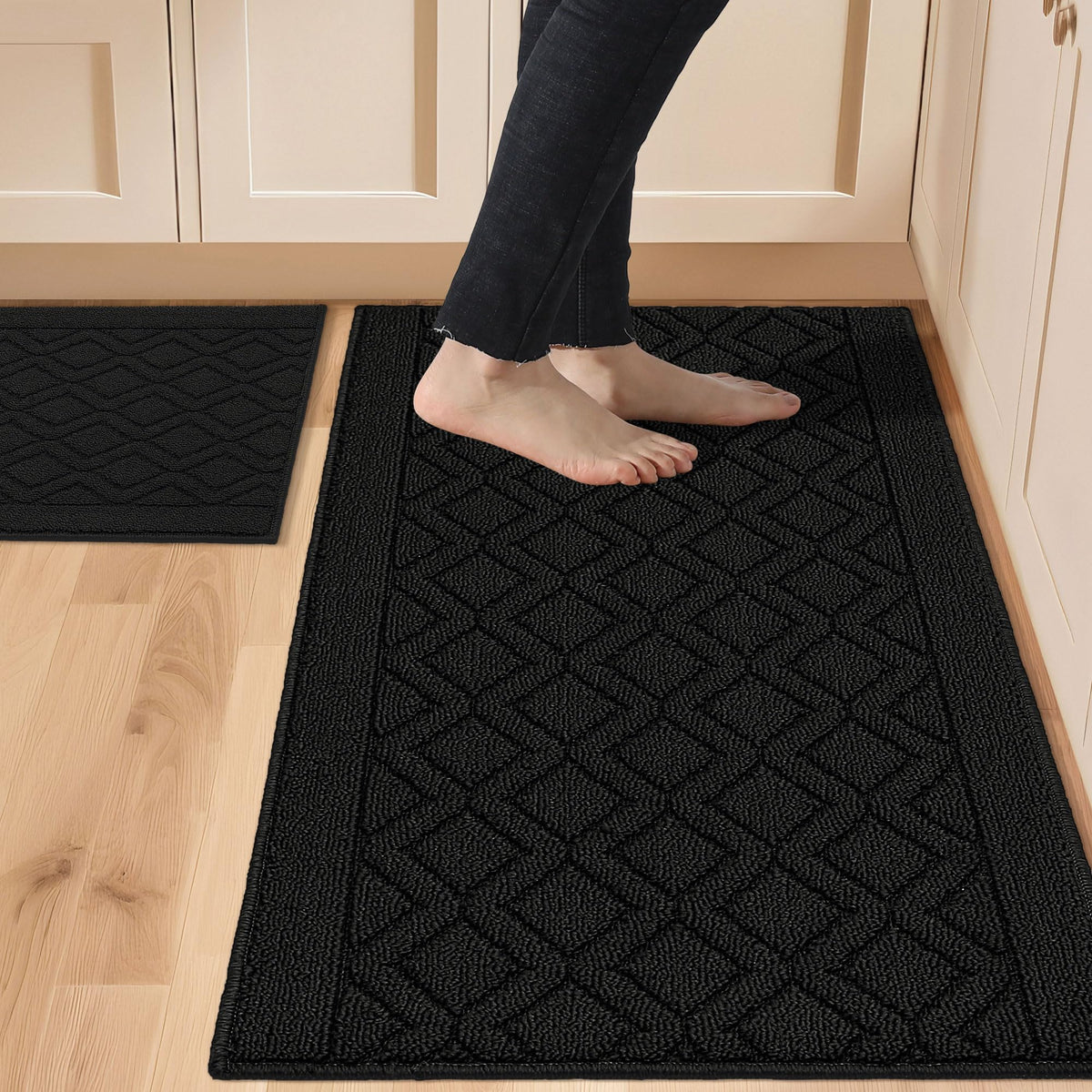 COSY HOMEER two-piece kitchen mats in black with anti-slip grip for safe standing