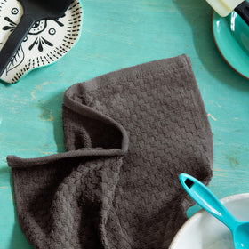 COTTON CRAFT Waffle weave texture with lint free finish.