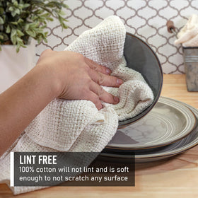 Country Cottons Old Fashion towels lint-free and soft for gentle drying.