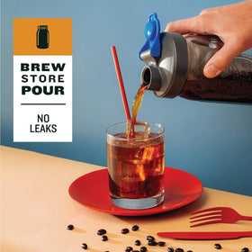 County Line Kitchen travel-friendly handle makes carrying the pitcher convenient.