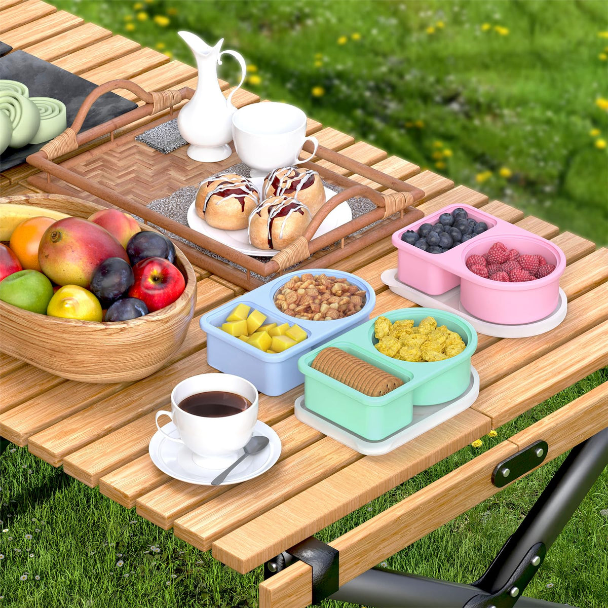 Coutnier reusable containers reduce disposable waste during picnics and commutes.