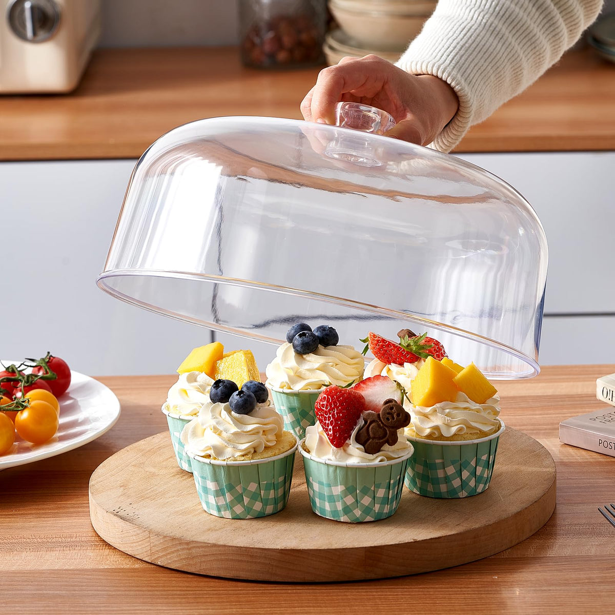 CozyState lightweight lid highlighting modern design and transparency