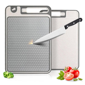 COZZIVITA stainless steel cutting board with diamond texture for precise, controlled slicing.