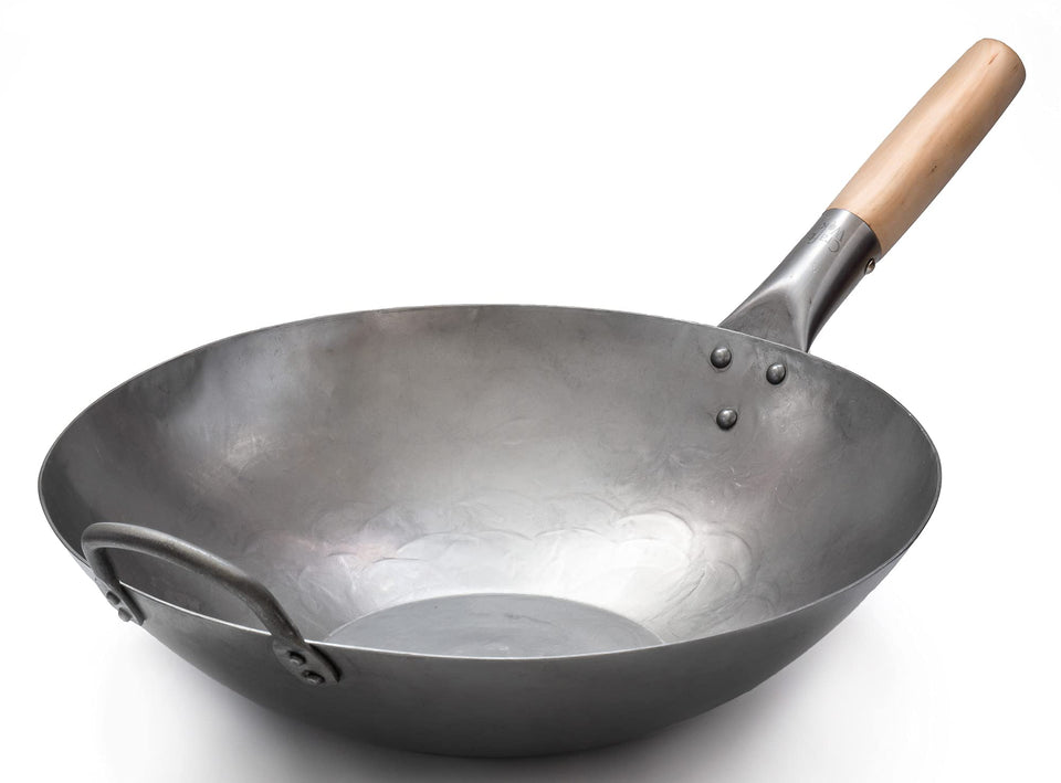 Craft Wok flat-bottom 14-inch hammered carbon steel for even heating on stoves