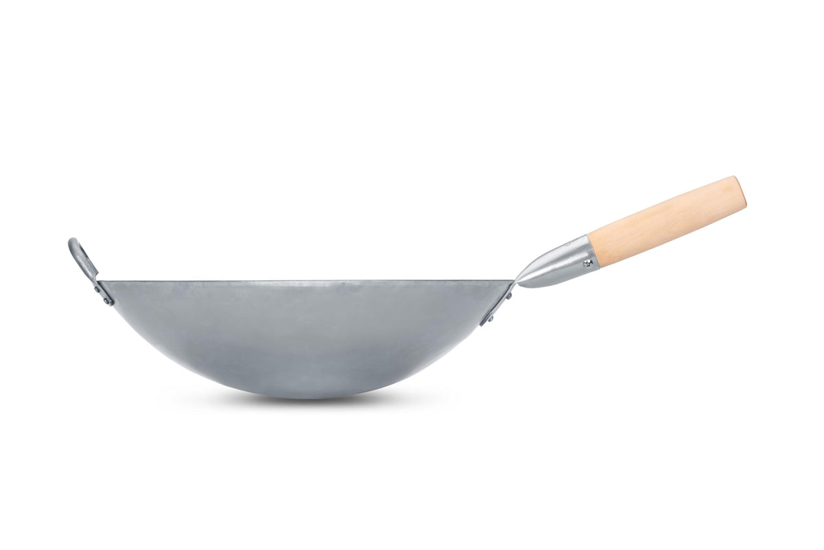 Seasoning and care guidance included to prevent rust and extend performance.