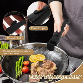 Cramelith removable handle is easy to wipe clean after use