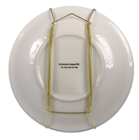 Creative Hobbies Deluxe hangers hold 7-10 inch plates with a gold wire spring