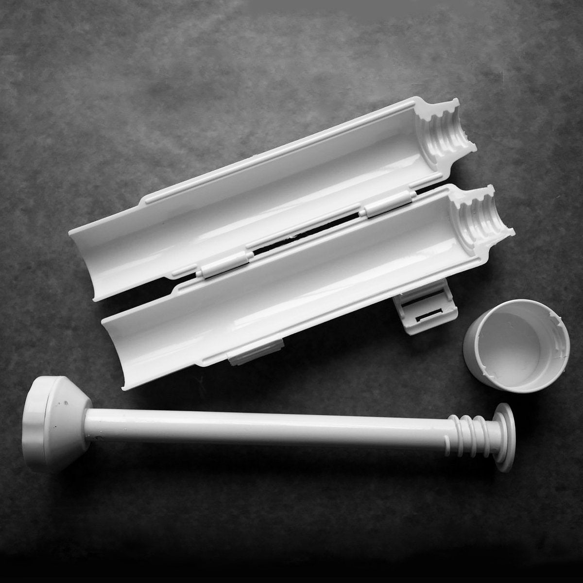 Crebri Sushedo Sushi Bazooka in action for easy at-home rolls.