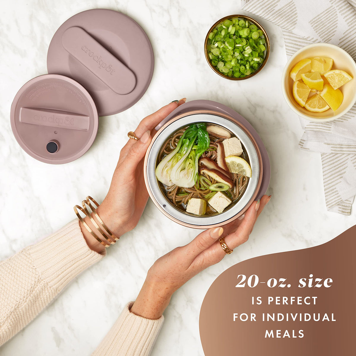 Crock-Pot blush pink lunch box close-up lid showing tight seal to prevent spills