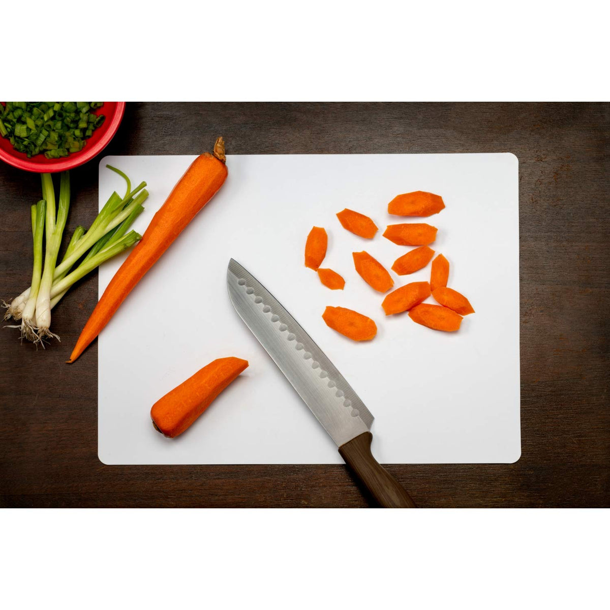 Crown Display disposable board for kitchen and commercial use, safe and convenient.