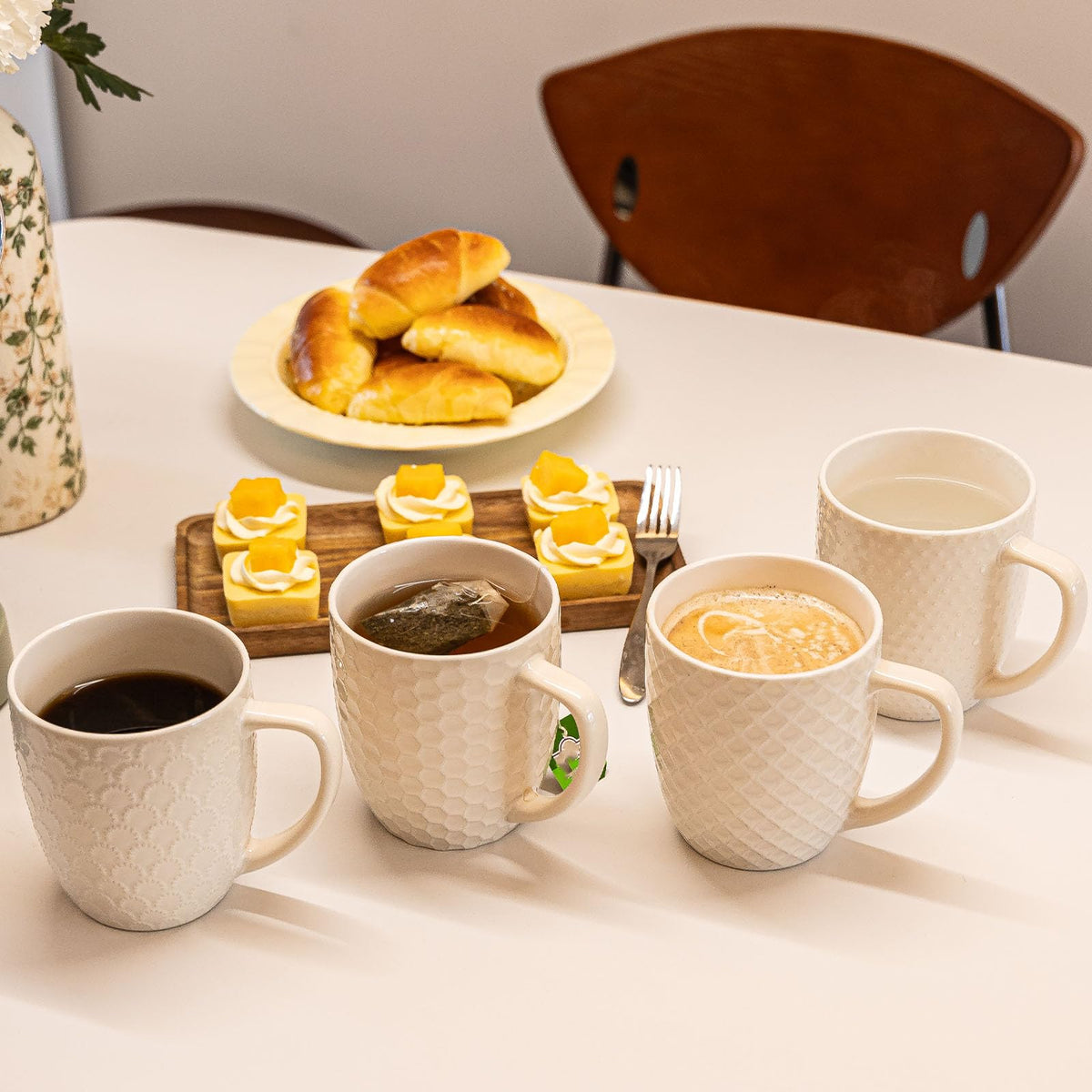 CROWNWOW top-view porcelain mug shows generous 16 oz capacity