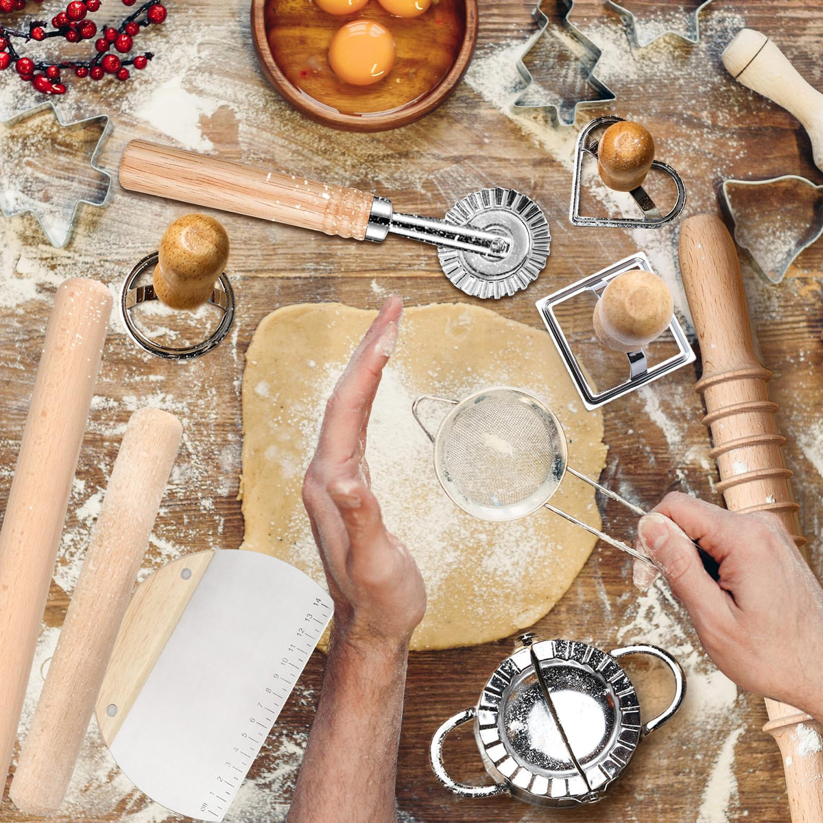 Crssbrohip cutters set for versatile ravioli and dumpling shapes.