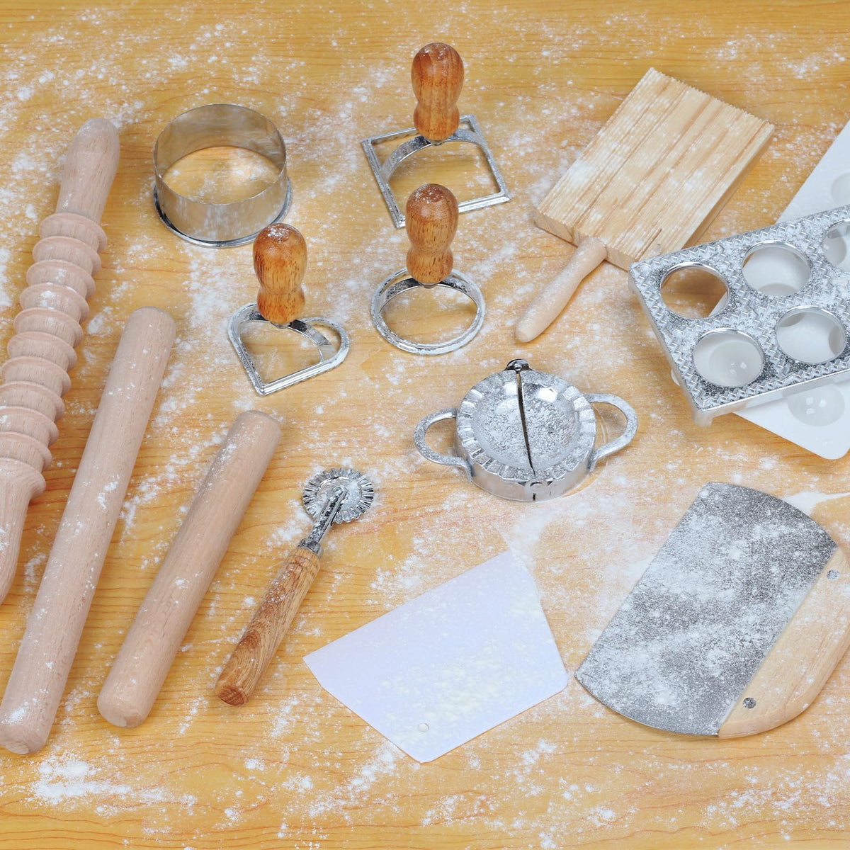 Crssbrohip large rolling pin for even dough sheets across meals.