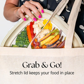 Crudités dishwasher-safe, BPA-free containers simplify cleanup.