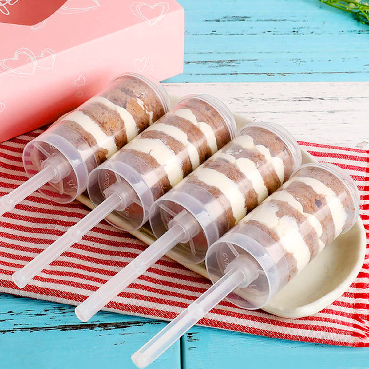 Csdtylh cake-pops containers make cupcakes and ice cream easier to serve.