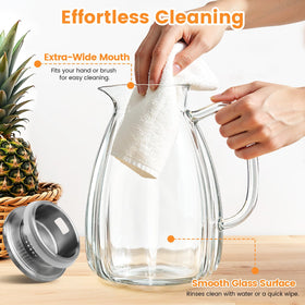 CubbyHaven stainless steel dual-filter lid minimizes drips and spills.