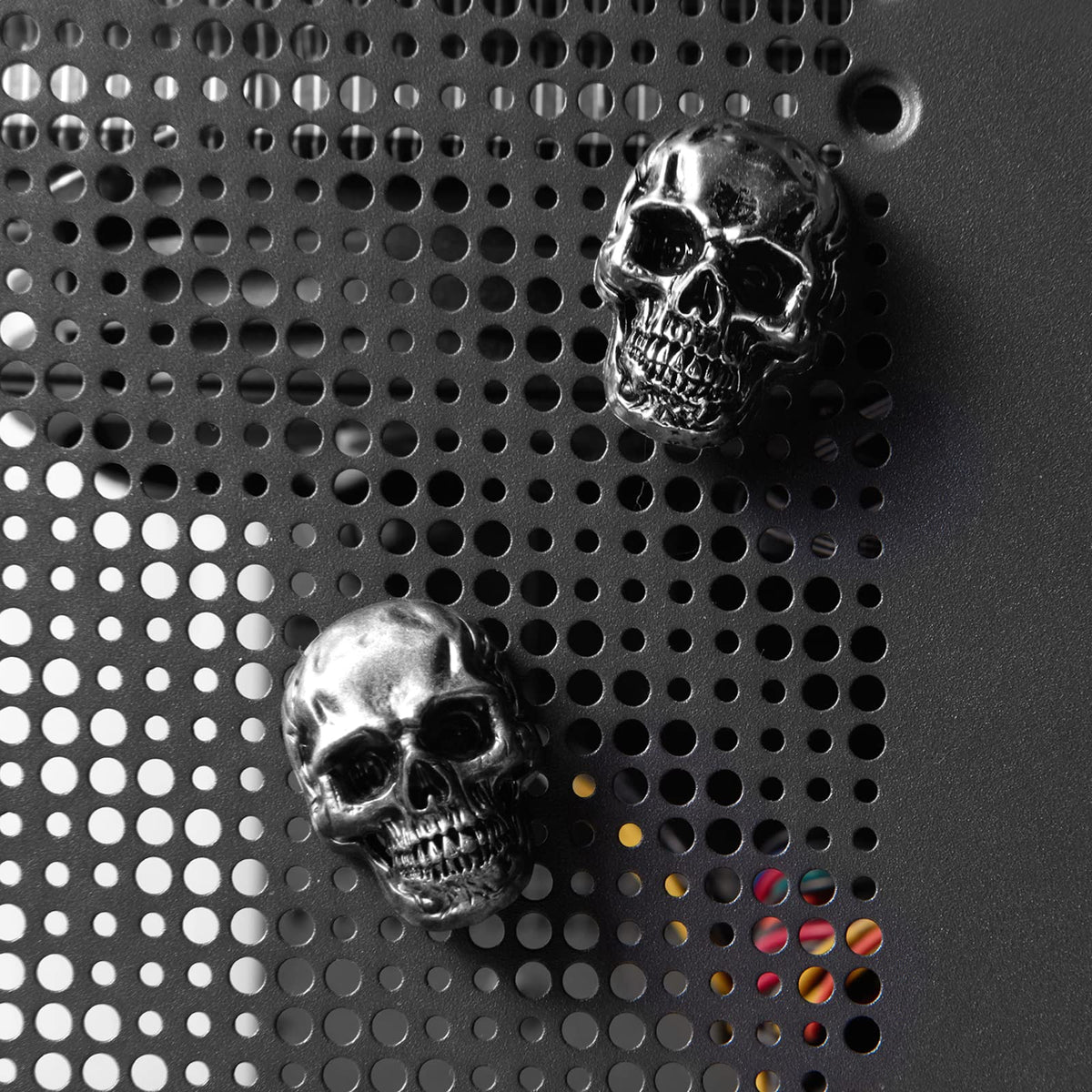 Cucaledo skull magnets gift-ready packaging makes a fun desk accessory.