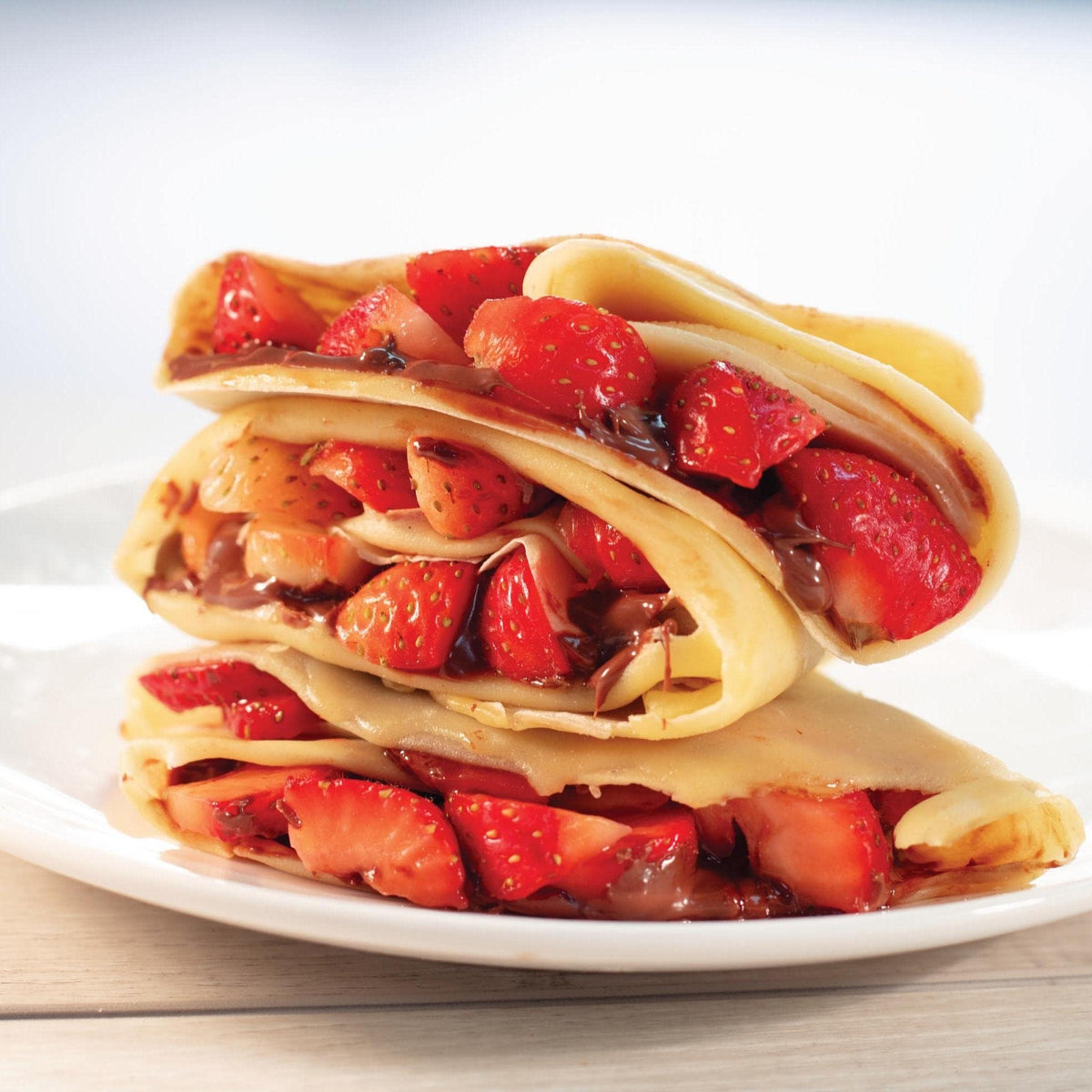 CucinaPro recipe guide offers ideas for sweet and savory crepes at home
