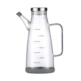Cucudoner oil dispenser ideal for kitchen, table, and barbecue setups.