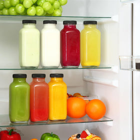 CUCUMI stainless steel straws provide reusable drinking options.