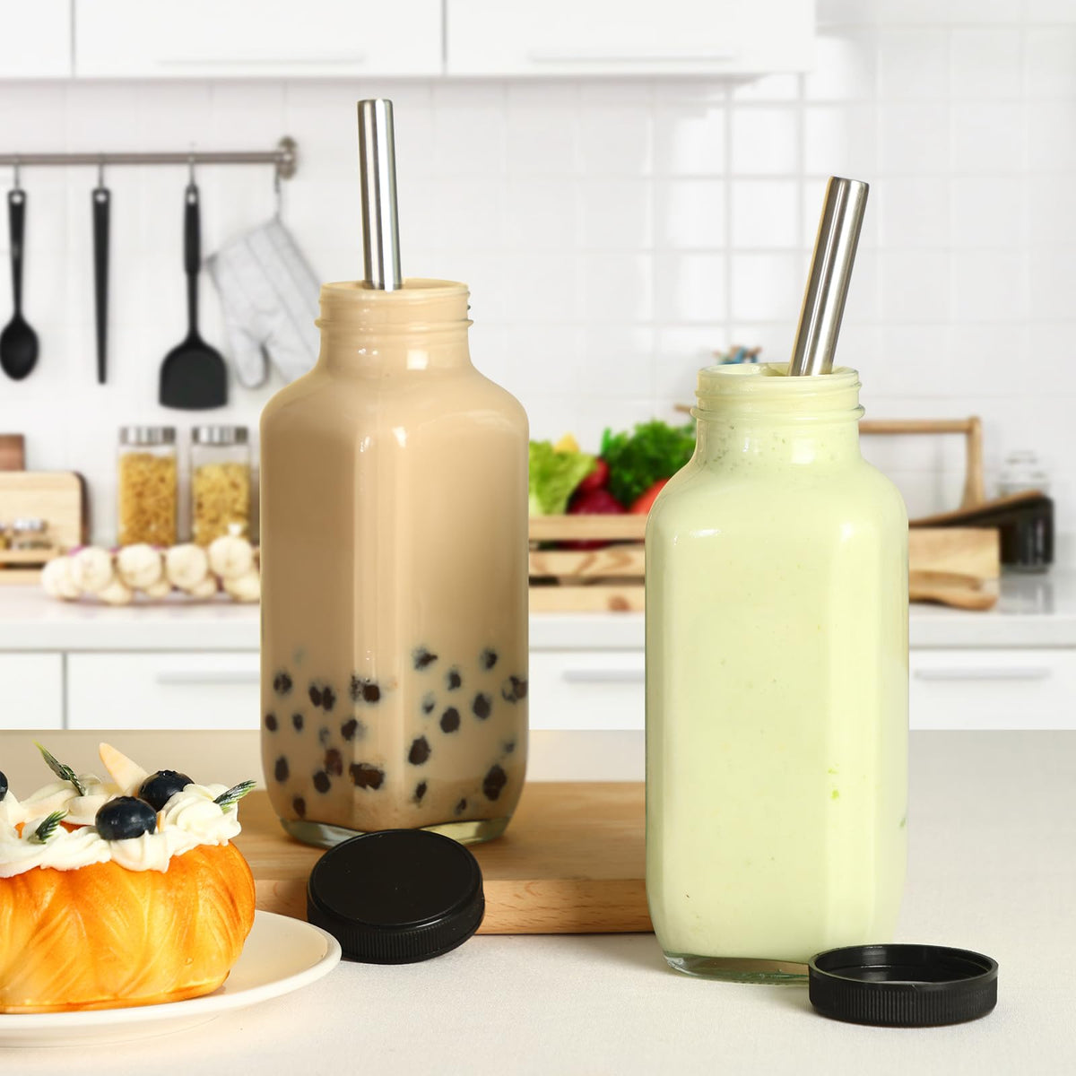 CUCUMI straw brush keeps straws hygienic and ready.