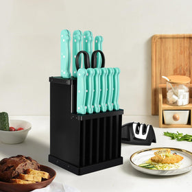 CuCut razor-sharp blades glide through food for clean cuts.