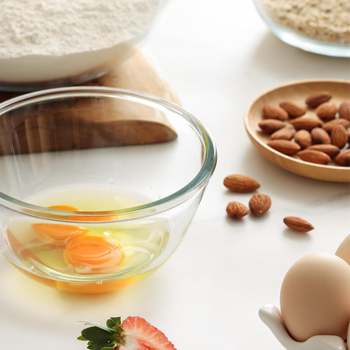 Cuiselect 5-piece bowls set, ideal gift for home cooks and bakers.