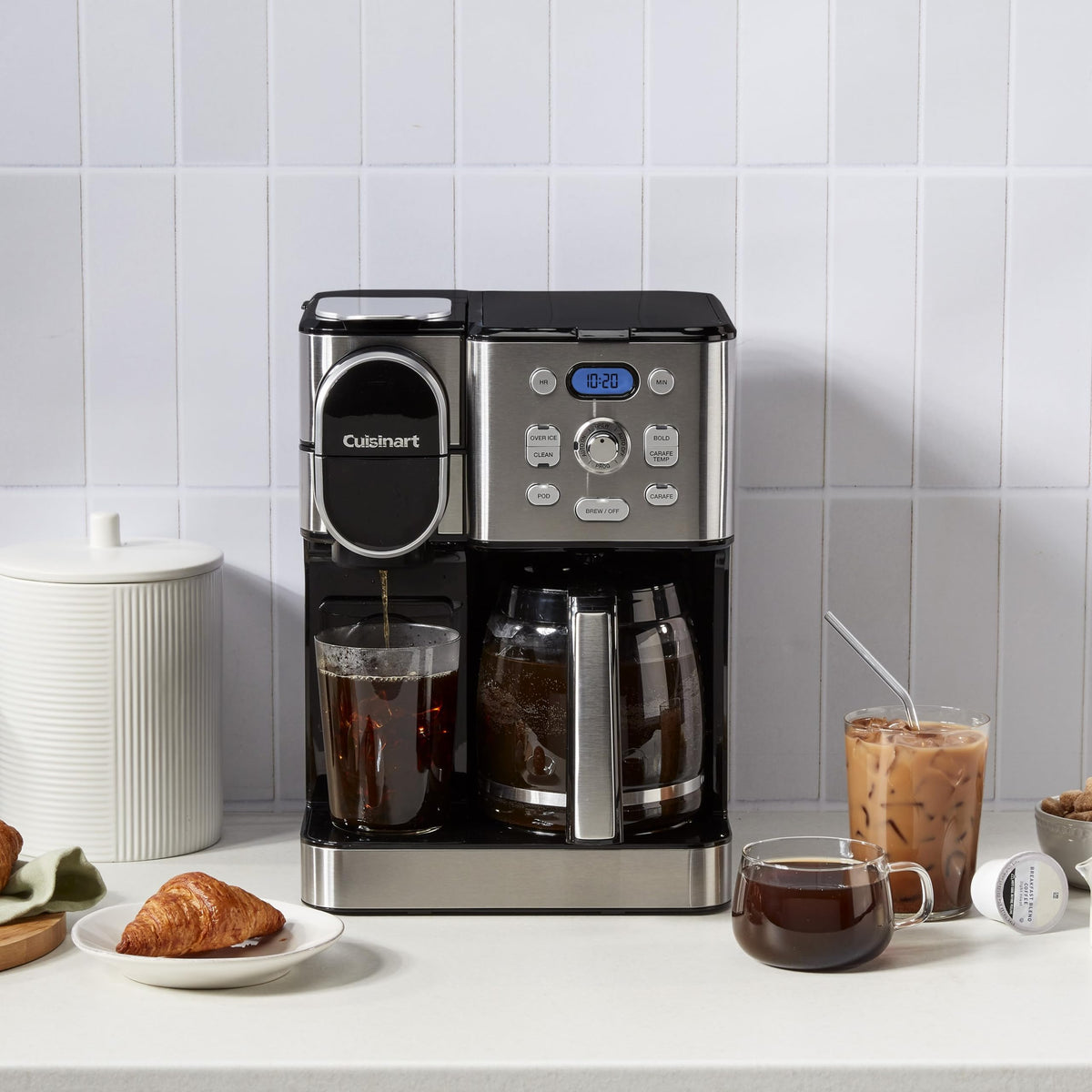 Cuisinart glass carafe shows generous capacity for pot brewing