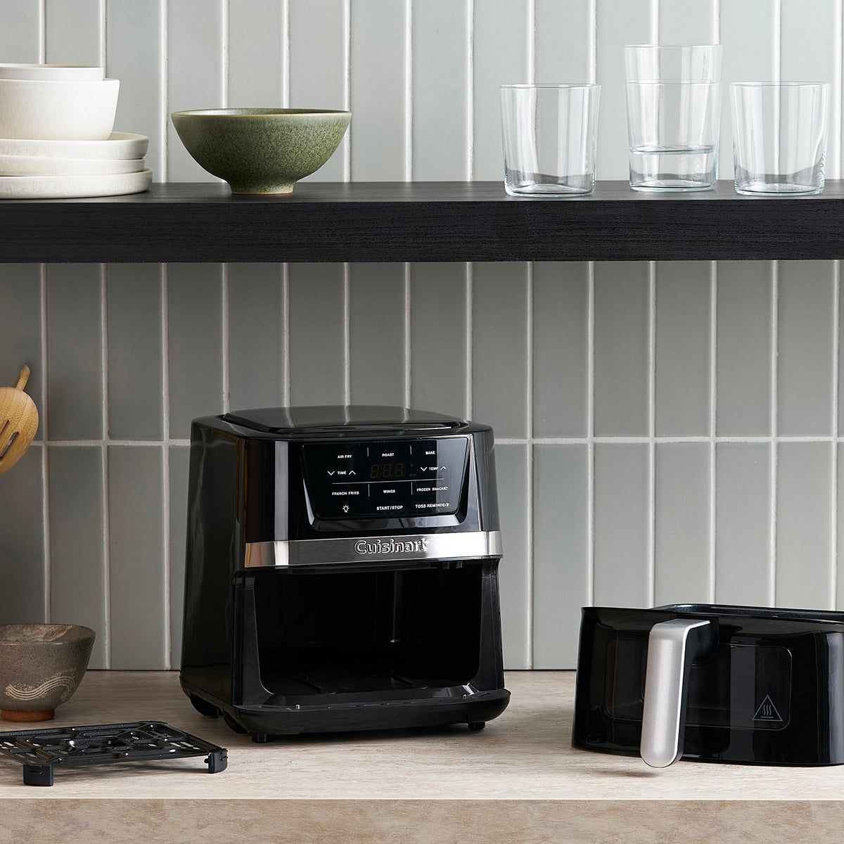 Cuisinart Air Fryer AIR-80 cooking basket inside for even results