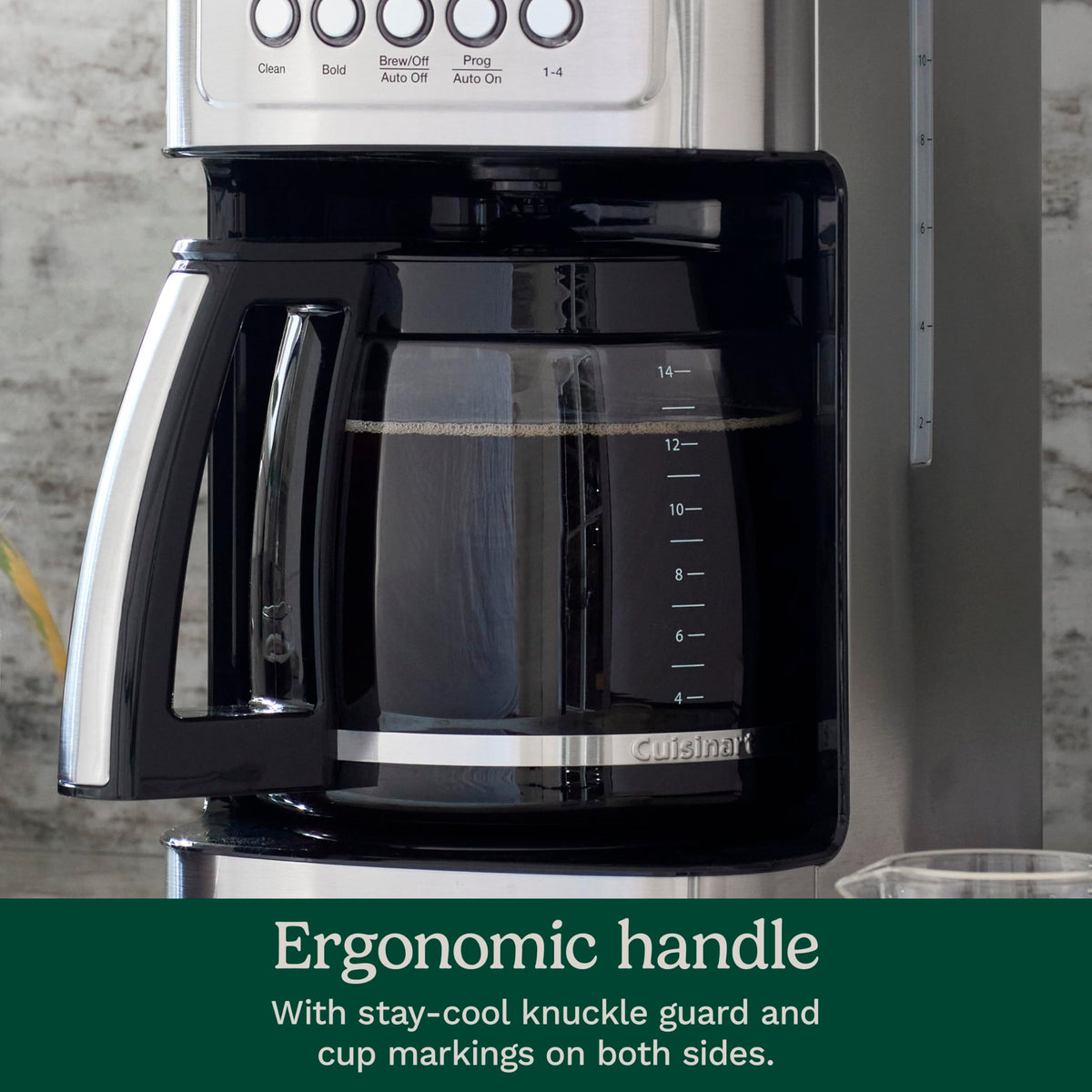 Cuisinart carafe with ergonomic handle and knuckle guard for safe pouring