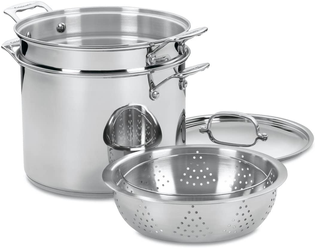 Cuisinart Chef's Classic 12-quart stockpot with lid for efficient family meals.