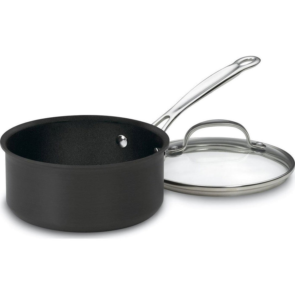 Cuisinart Chef's Classic 1.5-quart saucepan with lid showing even heat distribution