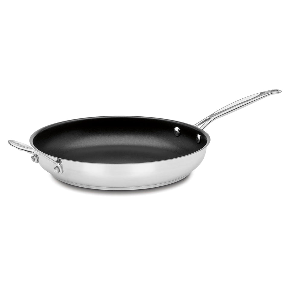 Cuisinart Chef's Classic 12-inch skillet with helper handle for easy maneuvering and even heating.