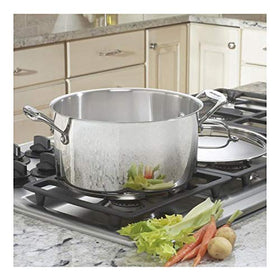 Cuisinart stockpot side view highlighting cool grip handle for safe lifting