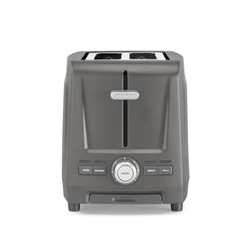 Cuisinart Core Collection toaster with artisan bread in extra-long slot for even browning