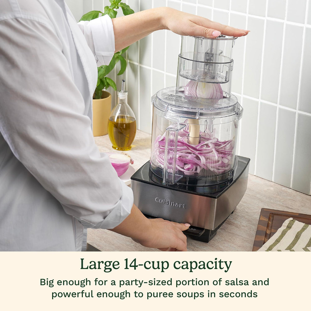 Cuisinart DFP-14BCNY medium shredding disc for cheese and veggies.