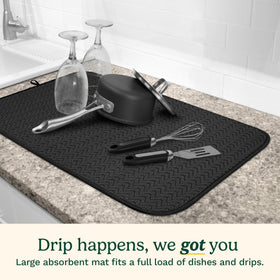 Cuisinart microfiber mat absorbs water quickly after washing dishes.