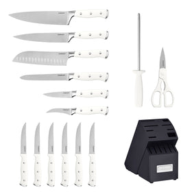 Cuisinart ergonomic handle with triple rivets for comfortable control