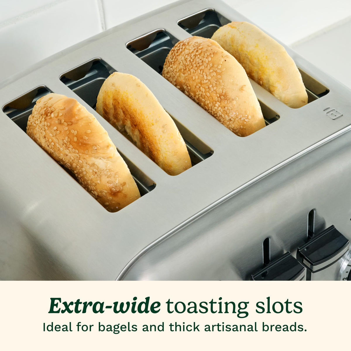 Cuisinart extra-wide slots ideal for French toast and bagels