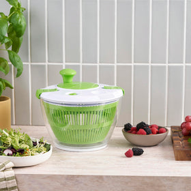 Water-drain opening lets you rinse and drain without removing the lid