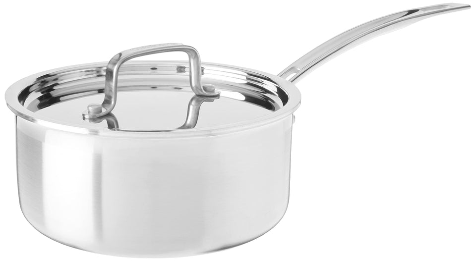 Cuisinart MCPS19-18N saucepan with cover for even simmering and flavor preservation.